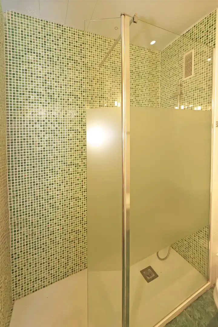 Baño de Piso en venta en Esplugues de Llobregat con Balcón