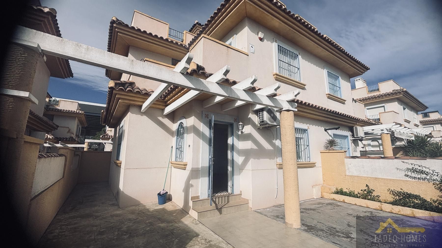 Vista exterior de Casa o xalet en venda en  Murcia Capital amb Aire condicionat, Calefacció i Terrassa