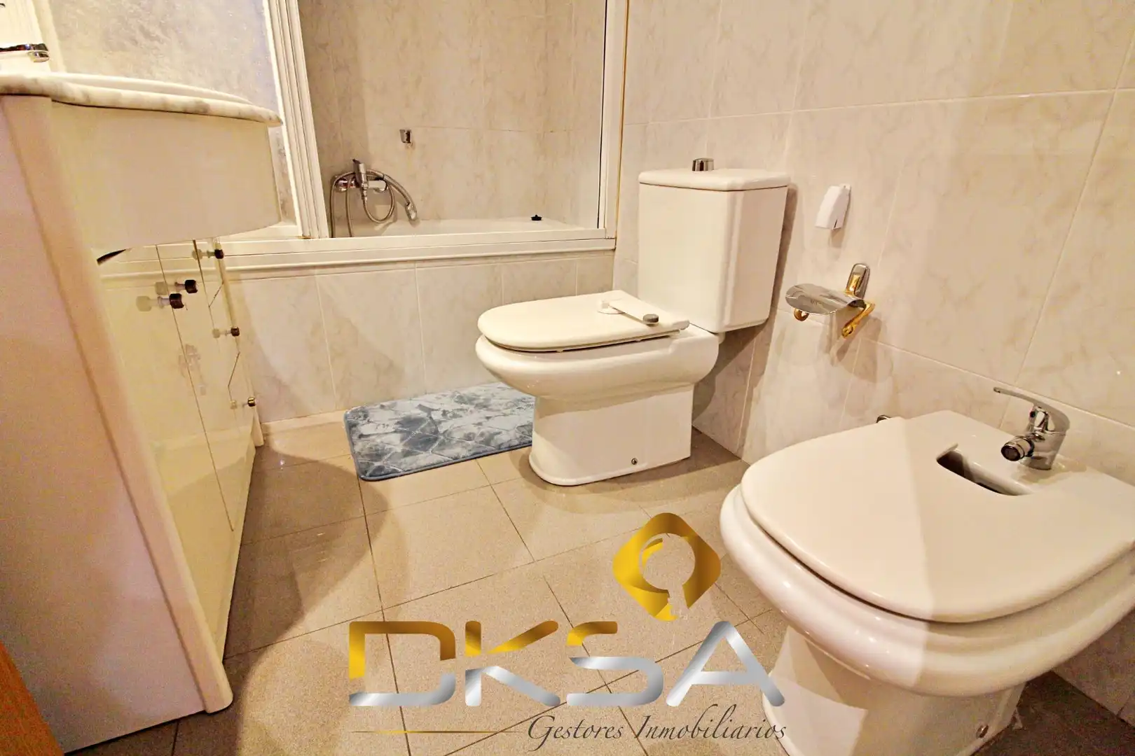 Bathroom of Flat for rent in Castellón de la Plana / Castelló de la Plana  with Heating