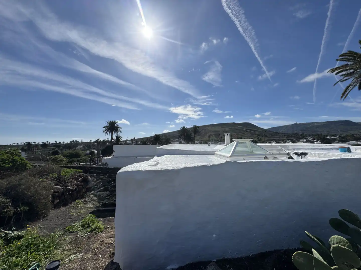 Vista exterior de Casa o chalet en venta en Haría con Jardín privado y Amueblado