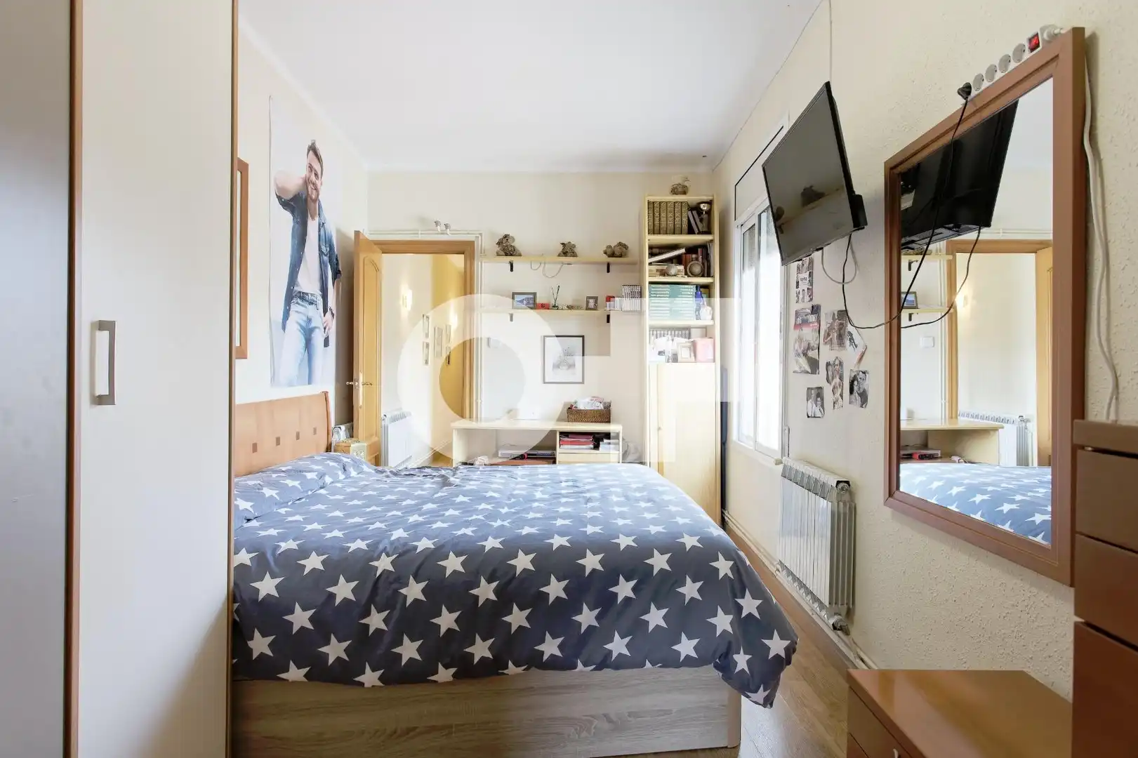 Habitación de Piso en venta en Cornellà de Llobregat con Aire acondicionado, Calefacción y Parquet