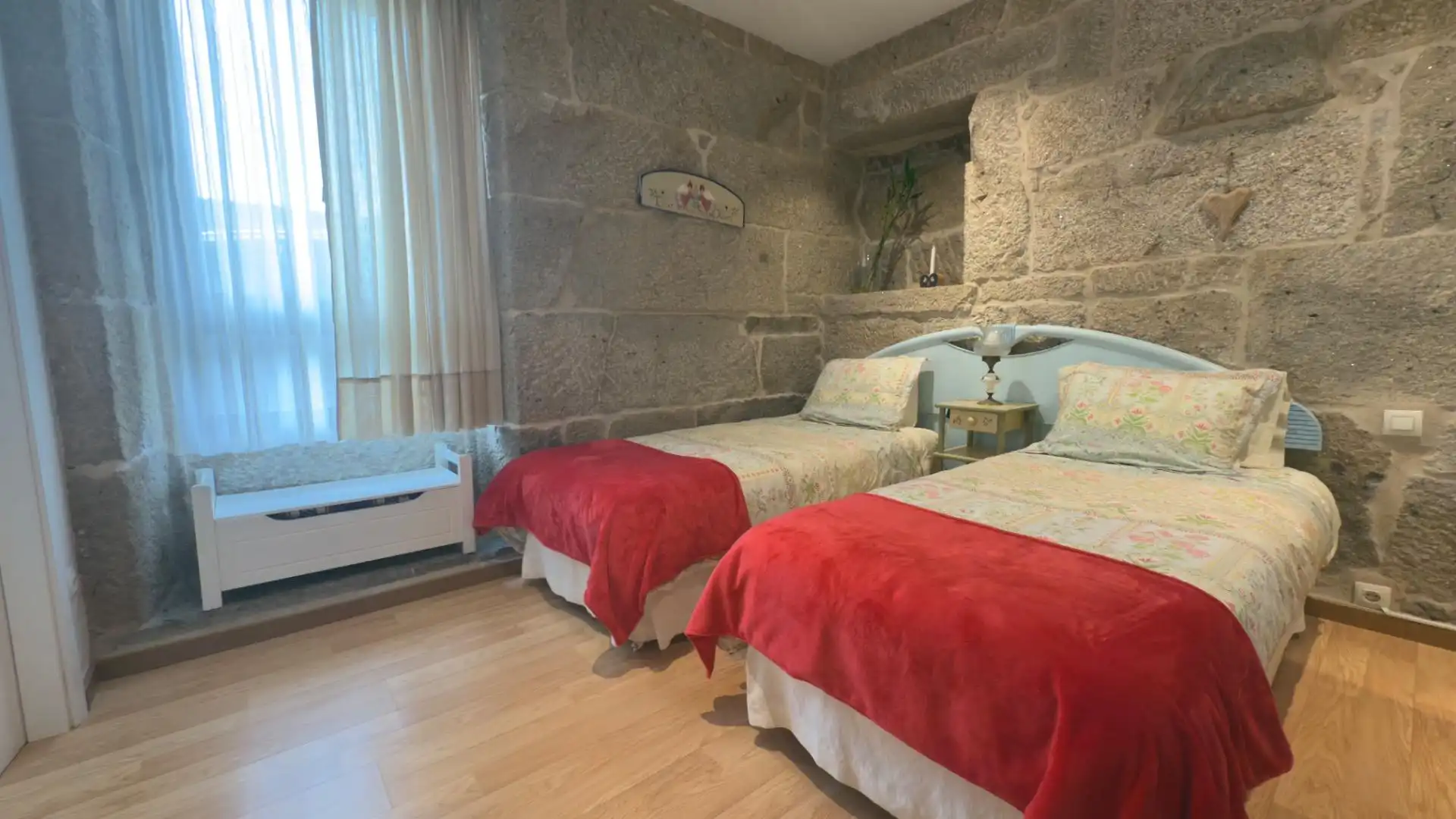 Habitación de Finca rústica en venta en Maside con Calefacción, Jardín privado y Terraza