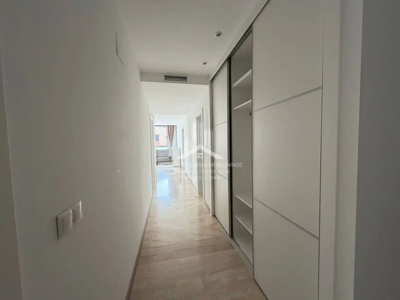 Piso de alquiler en Castellón de la Plana / Castelló de la Plana con Parquet y Amueblado