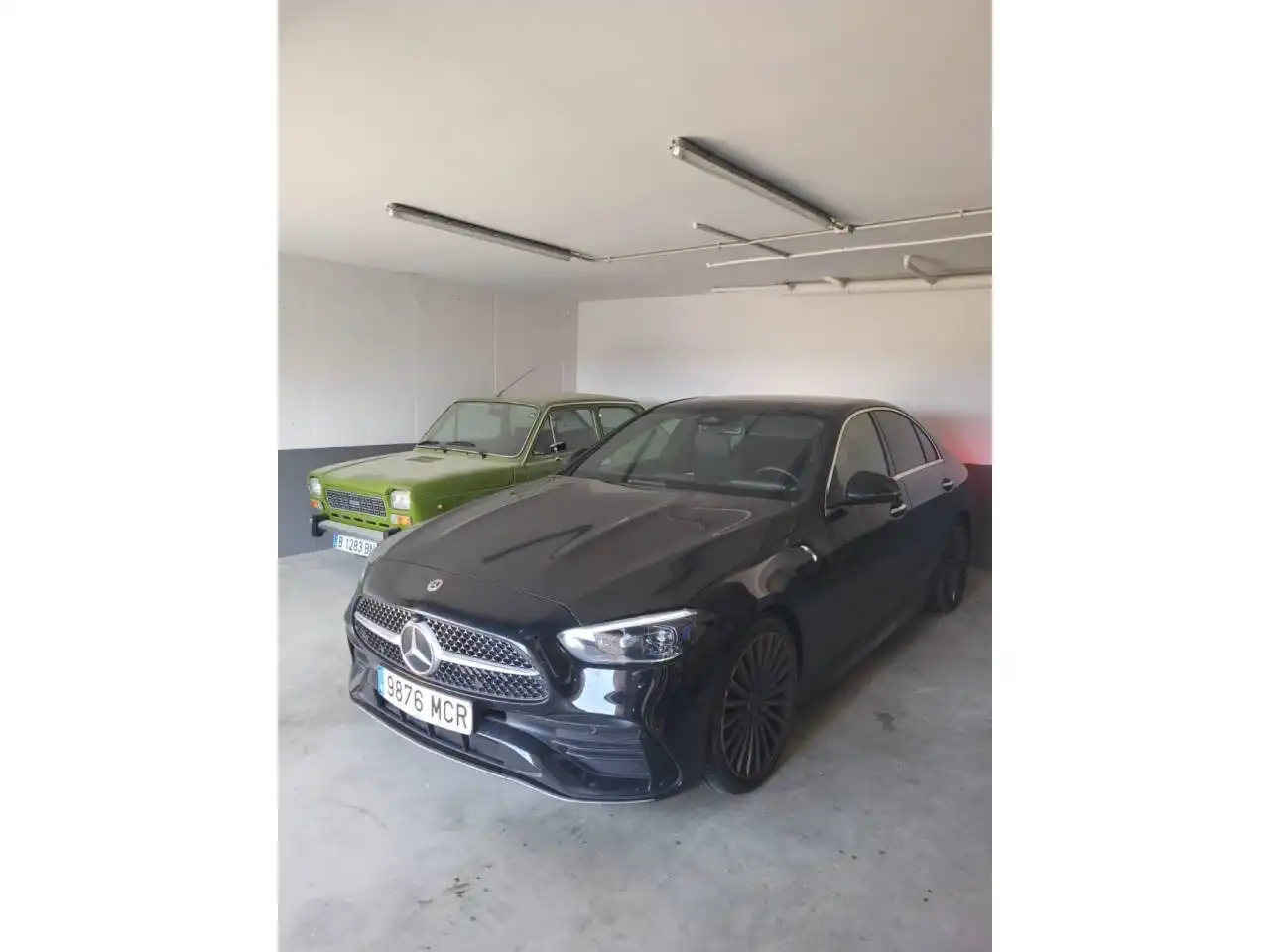Parking de Casa o chalet en venta en La Roca del Vallès con Aire acondicionado, Calefacción y Jardín privado