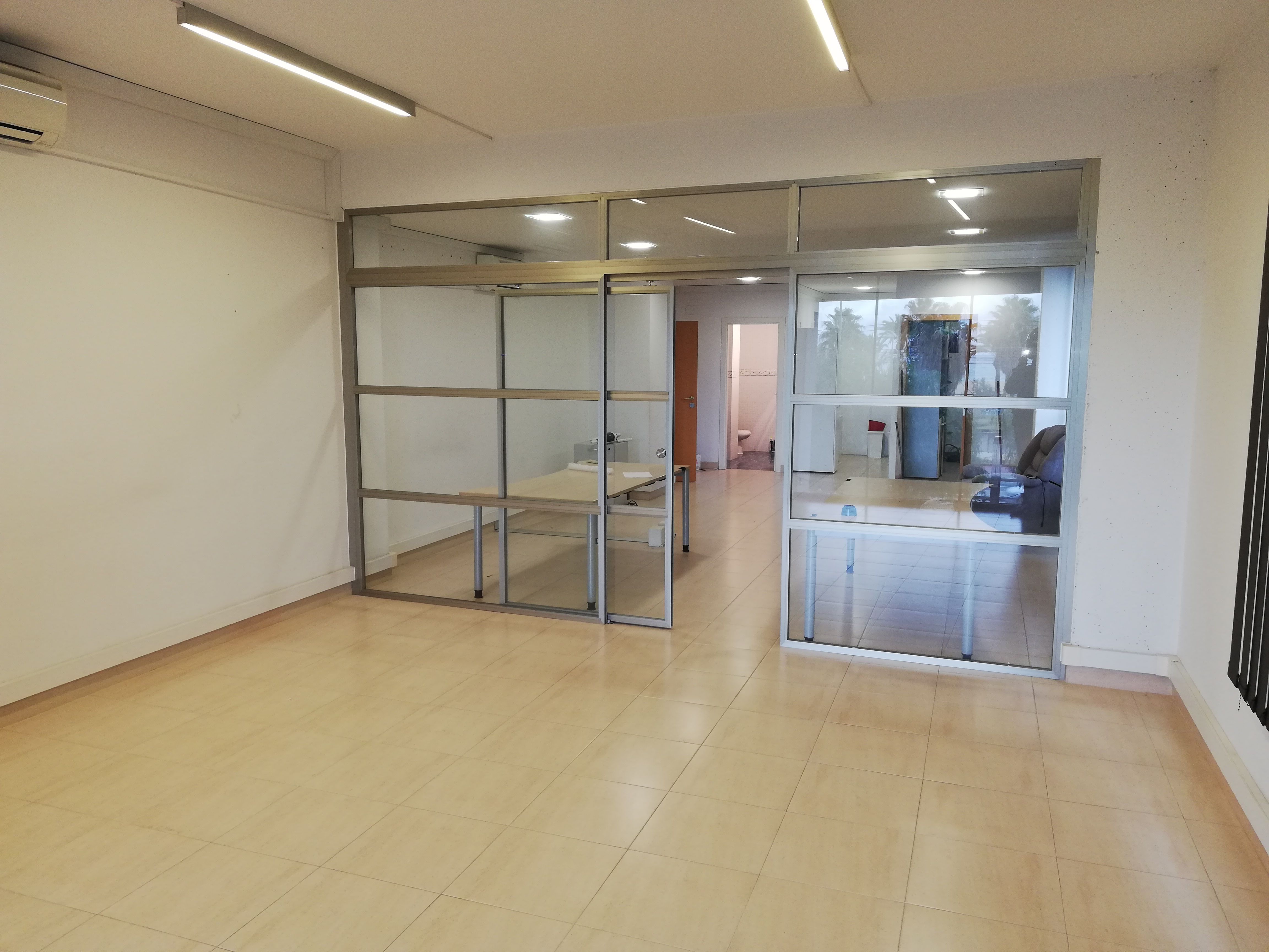Office to rent in Avinguda del Maresme, 247, Centre