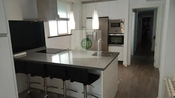 Dúplex con ascensor en venta en La Estación