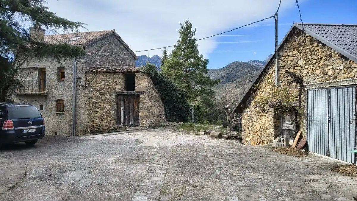 Exterior view of Country homes for sale in Puértolas