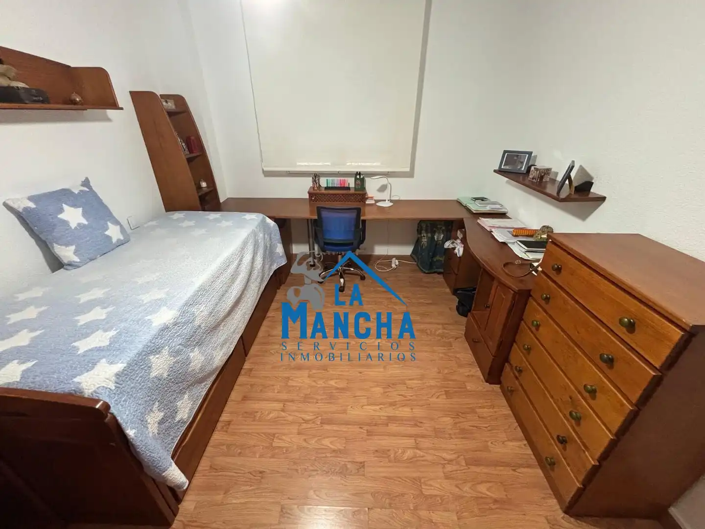 Habitación de Piso de alquiler en Albacete con Aire acondicionado, Calefacción y Amueblado