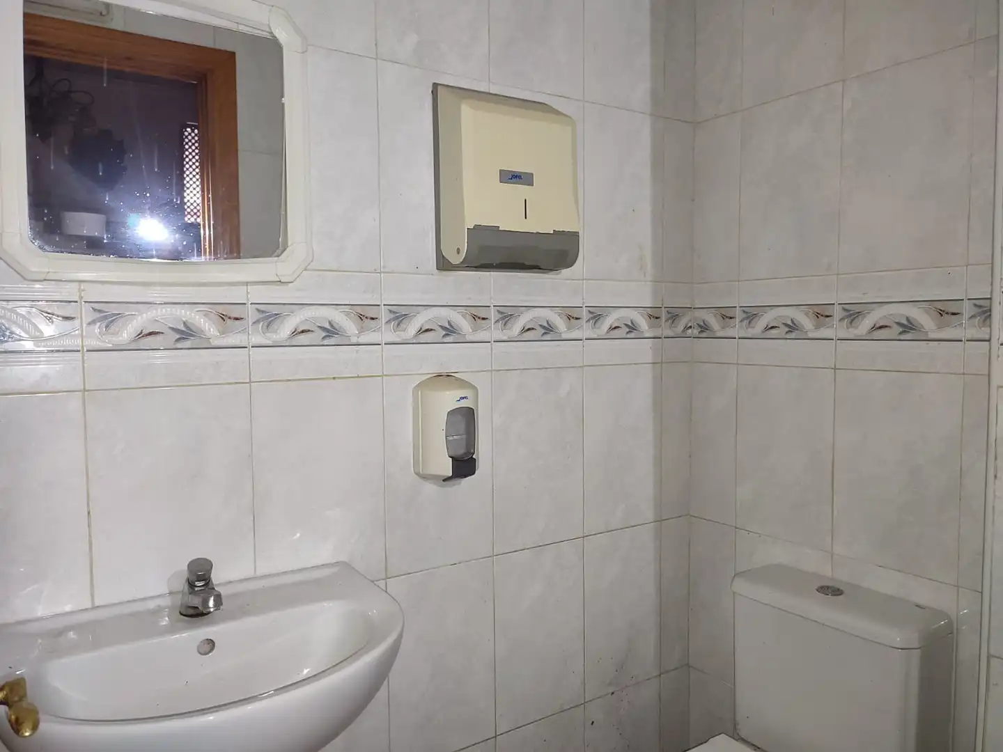 Business premises for sale in Carrer Perú, imagen 10