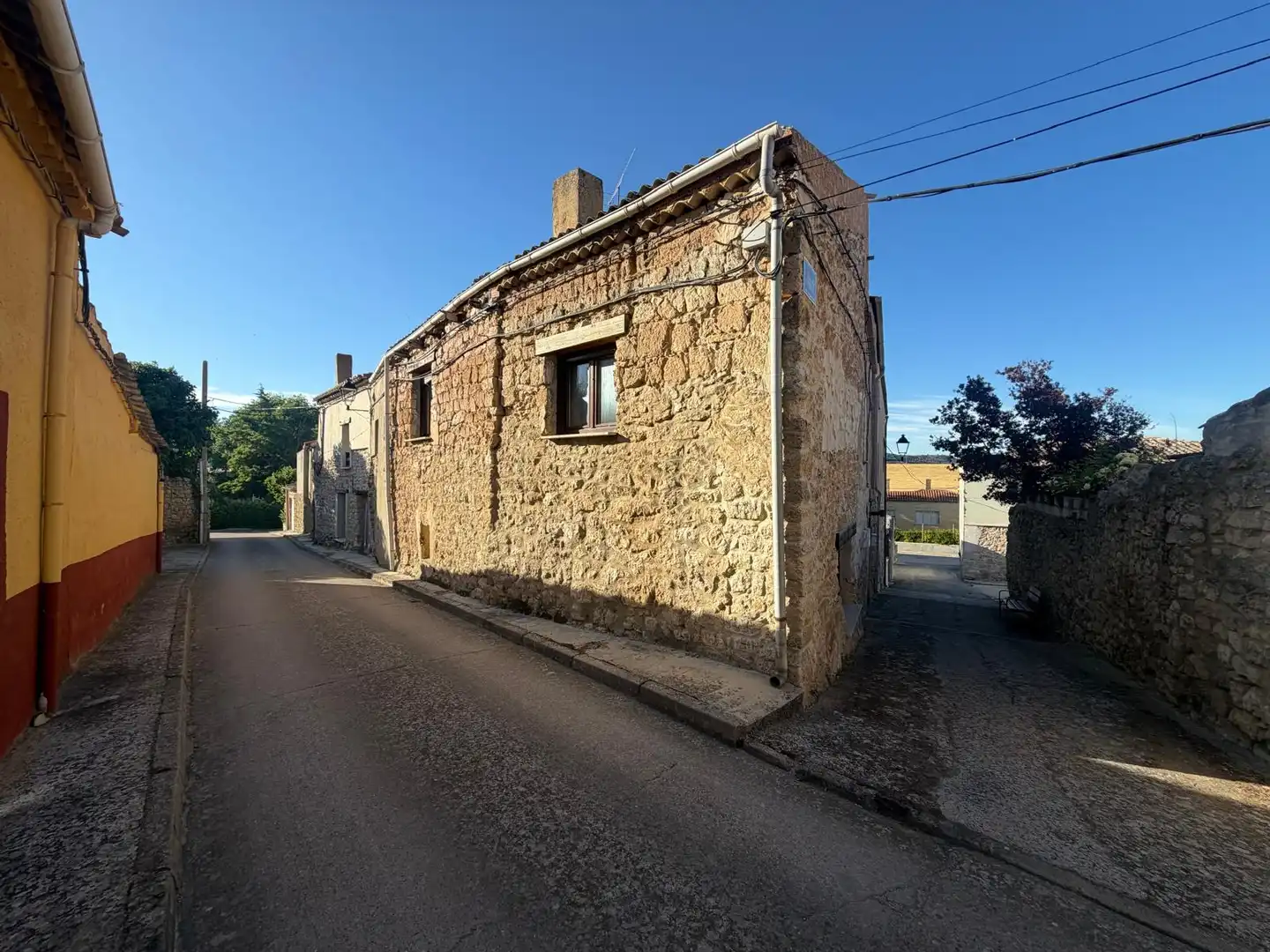 Exterior view of Country homes for sale in Alba de Cerrato  with Storage room