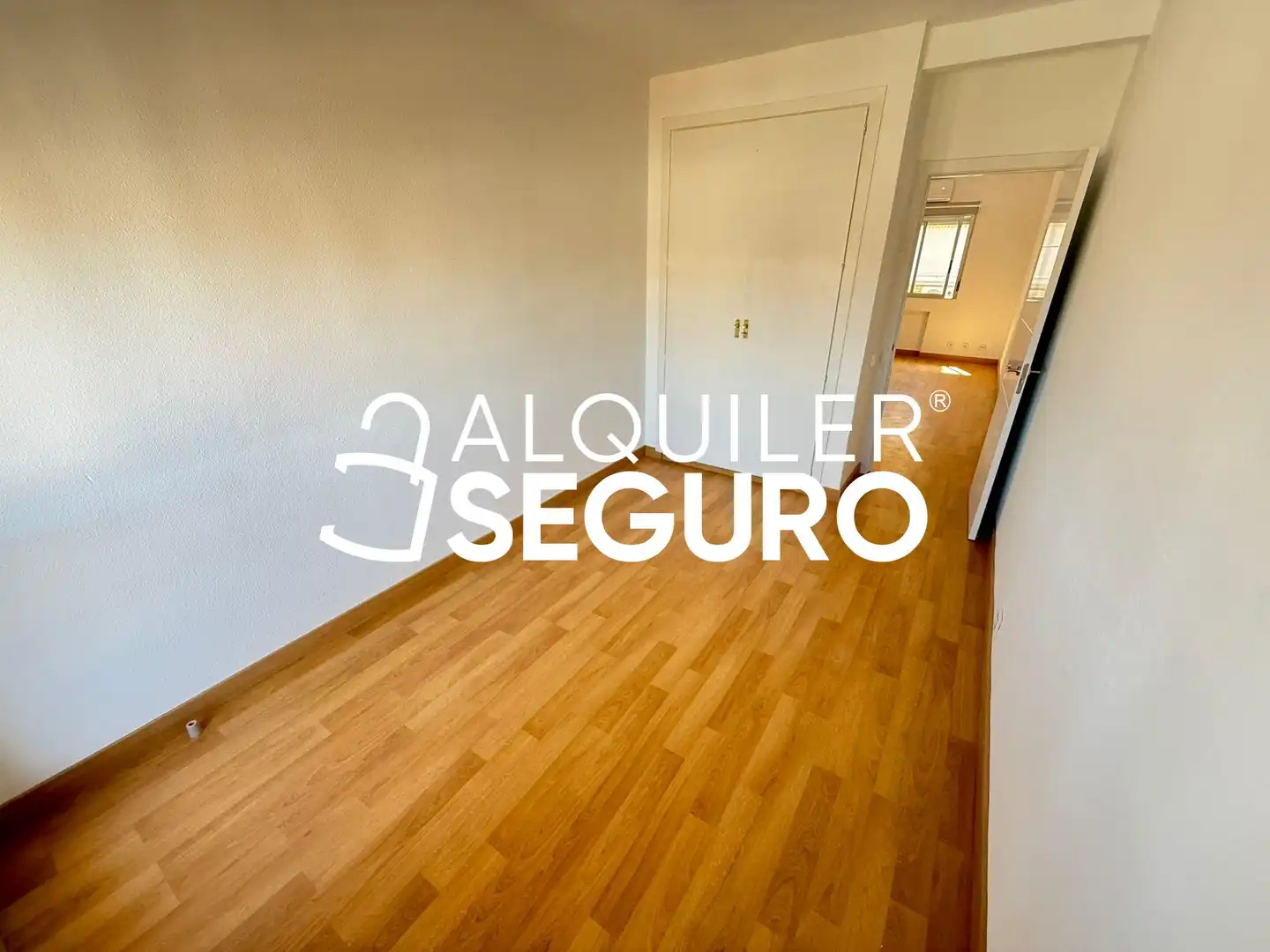 Bedroom of Flat for rent in Madrid  with Air Conditioner and Terrace