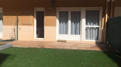 Foto 4 de Casa adosada en venta en Calle Sagrada Familia, Pradoluengo, Burgos