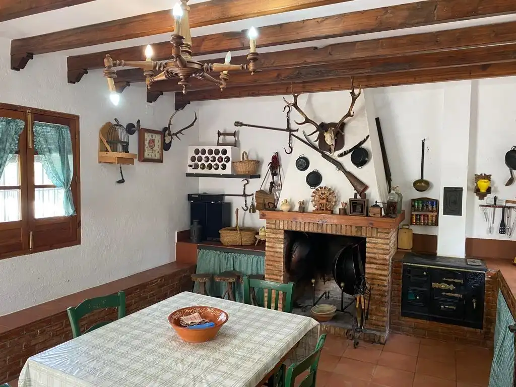 Cocina de Finca rústica en venta en Baena con Jardín privado, Terraza y Piscina