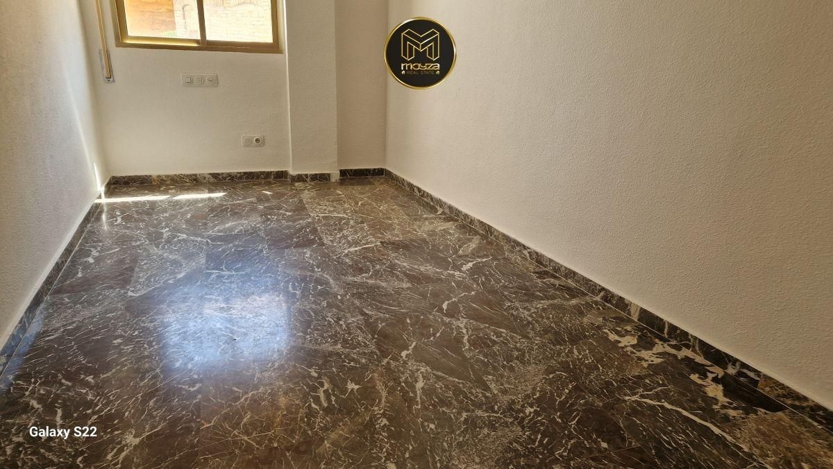 Pis en venda en  Jaén Capital amb Aire condicionat, Terrassa i Traster