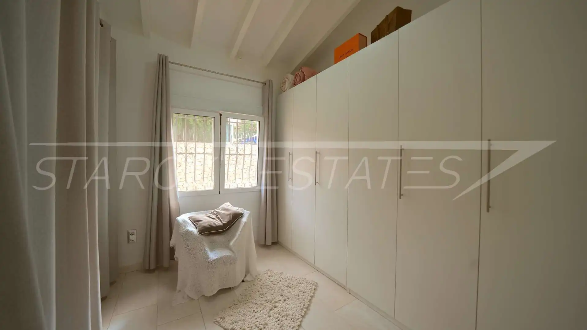 Vista exterior de Casa o xalet en venda en La Vall d'Ebo amb Aire condicionat, Jardí privat i Piscina