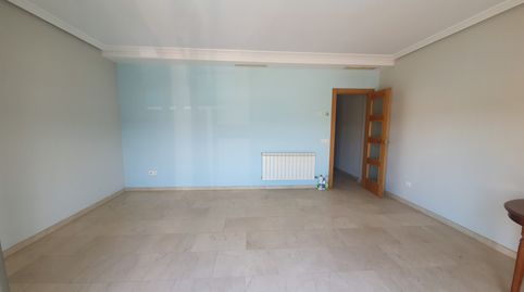 Foto 5 de Piso en venta en Avenida Mariana Pineda, 35, Guadix, Granada