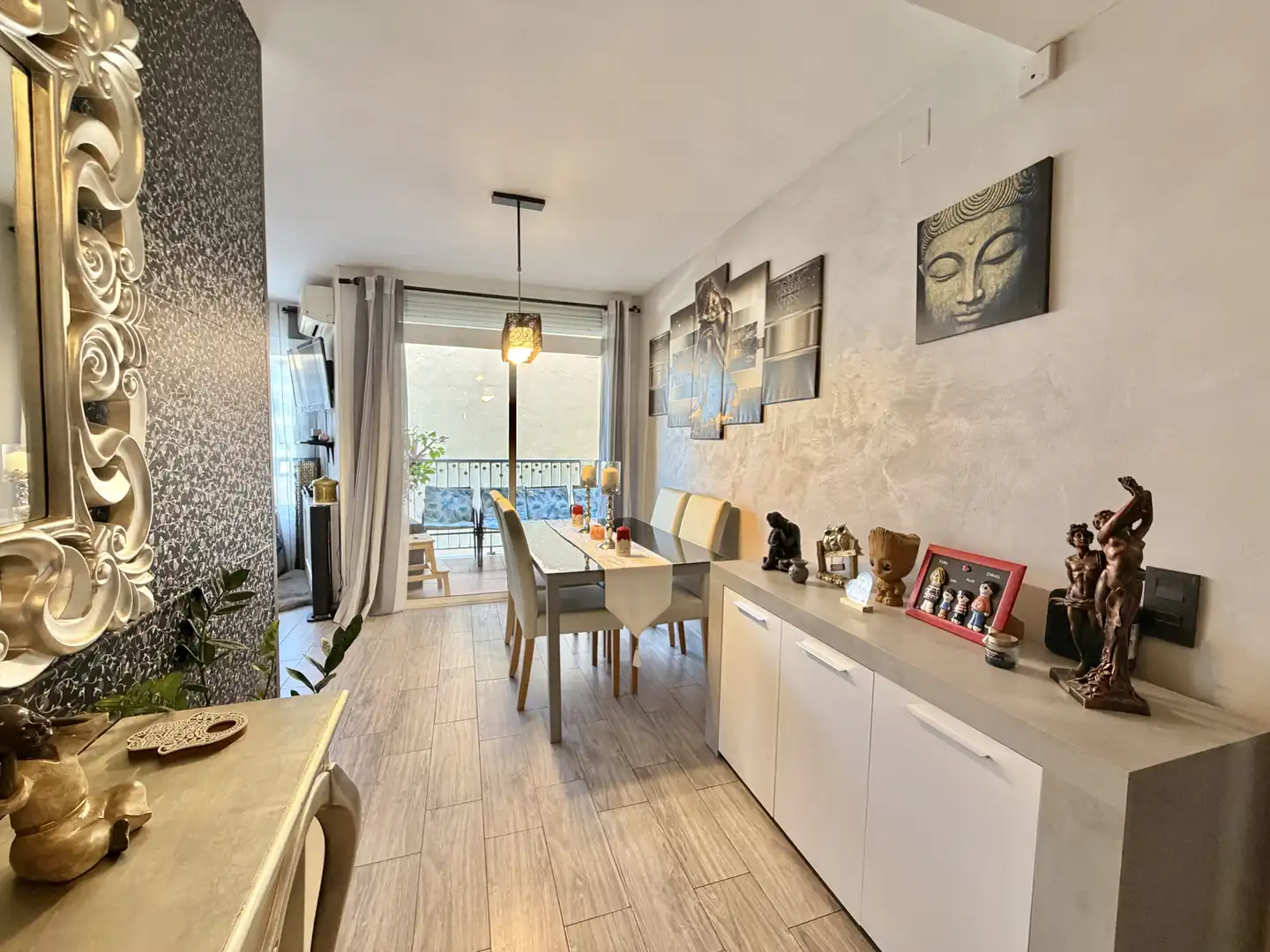 Vista exterior de Piso en venta en Vilanova i la Geltrú con Calefacción