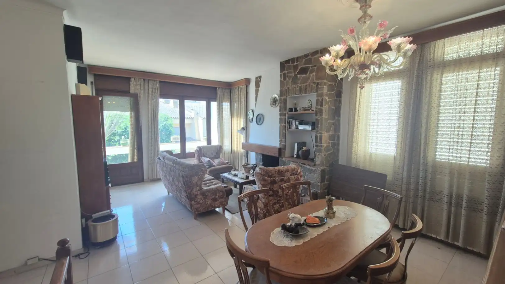Sala d'estar de Finca rústica en venda en Palafrugell amb Aire condicionat, Calefacció i Jardí privat