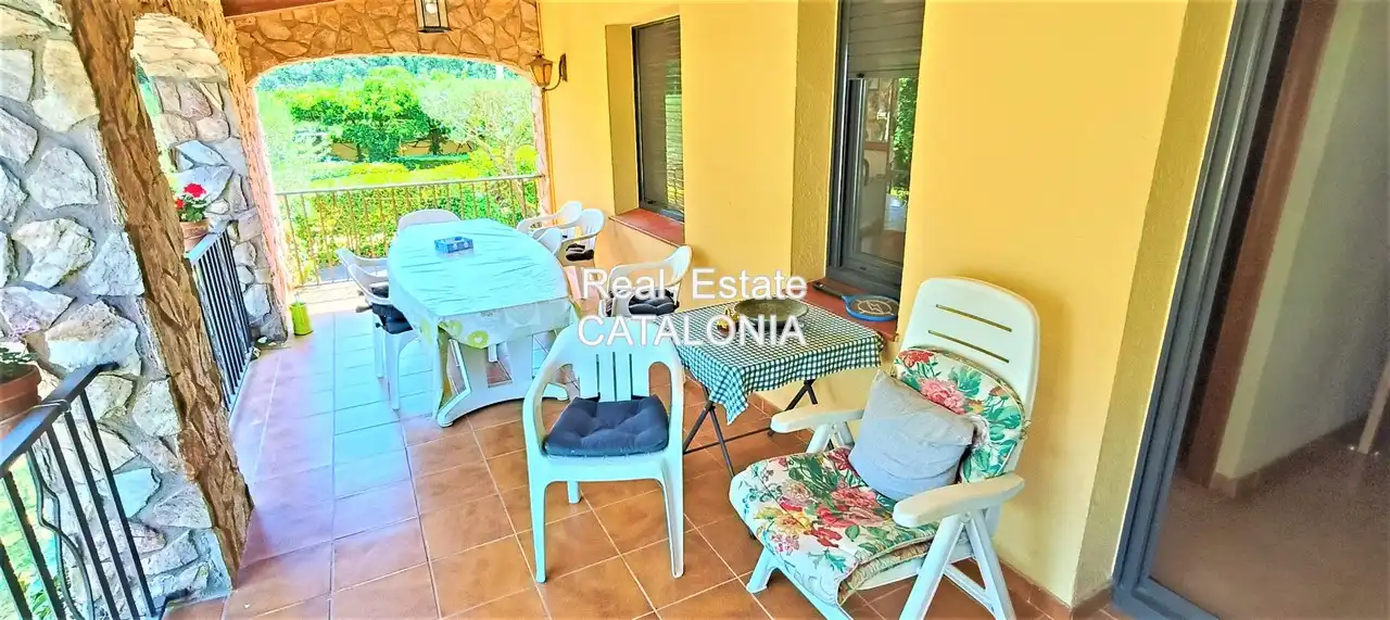 Terrassa de Casa o xalet en venda en Caldes de Malavella amb Calefacció, Jardí privat i Terrassa