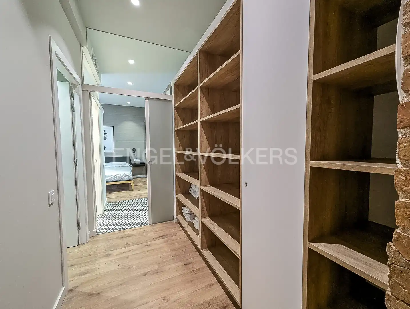 Piso con terraza en alquiler en Eixample, imagen 24