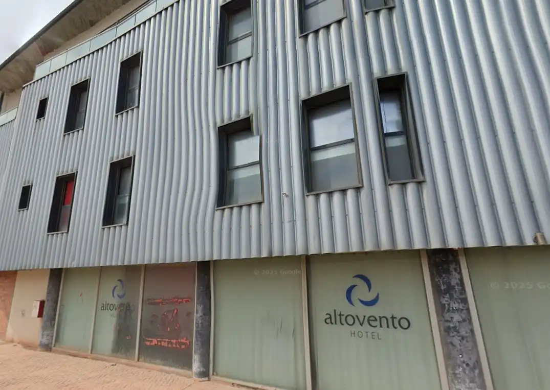 Edifici en venda a Agustina de Aragón, 2, La Muela