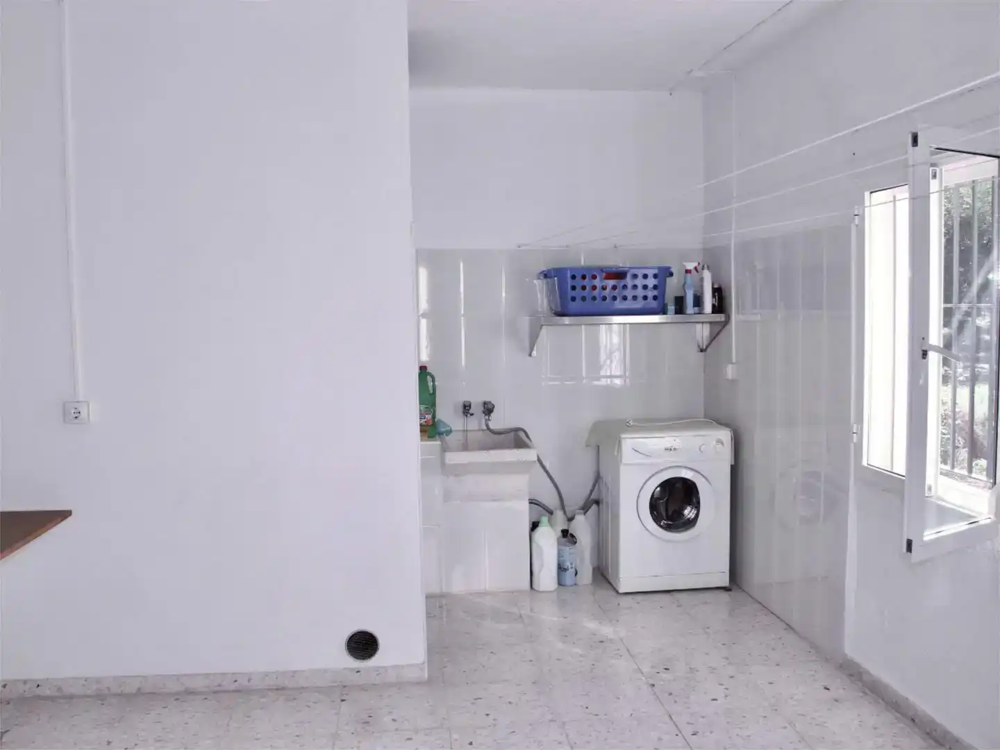 Cocina de Piso en venta en Benaocaz con Jardín privado, Trastero y Piscina
