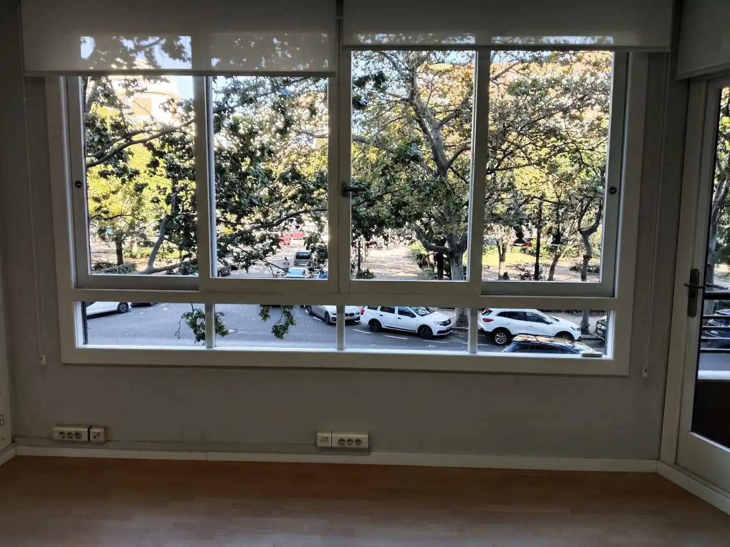 Vista exterior de Oficina de alquiler en Valencia