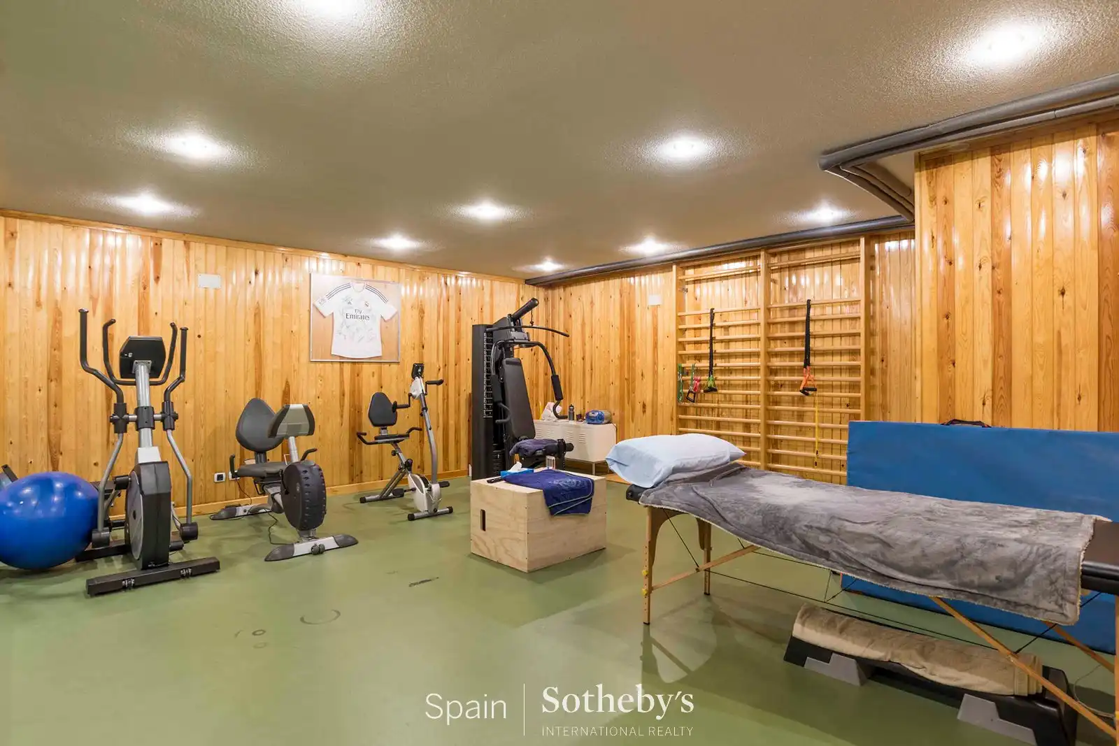 Casa o chalet en venta en Madrid con Calefacción, Jardín privado y Piscina