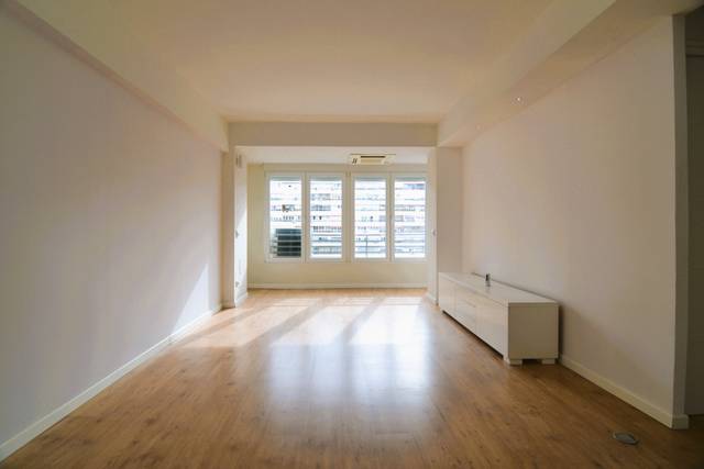 Piso en Alquiler en Calle Isla de Tavira en Peñagrande