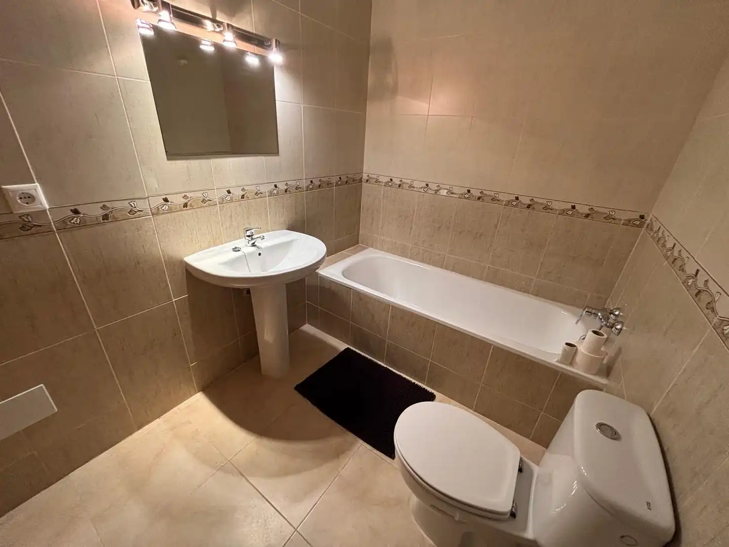 Bany de Apartament en venda en El Castell de Guadalest amb Aire condicionat i Internet