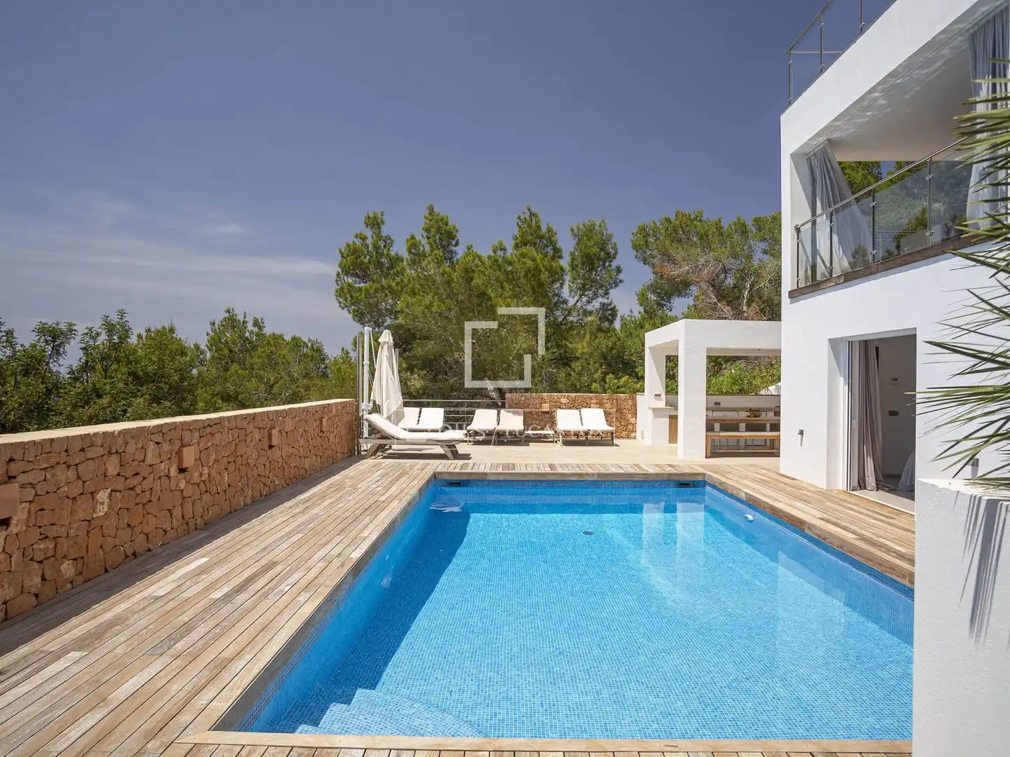 Piscina de Casa o xalet en venda en Sant Antoni de Portmany amb Aire condicionat, Terrassa i Traster