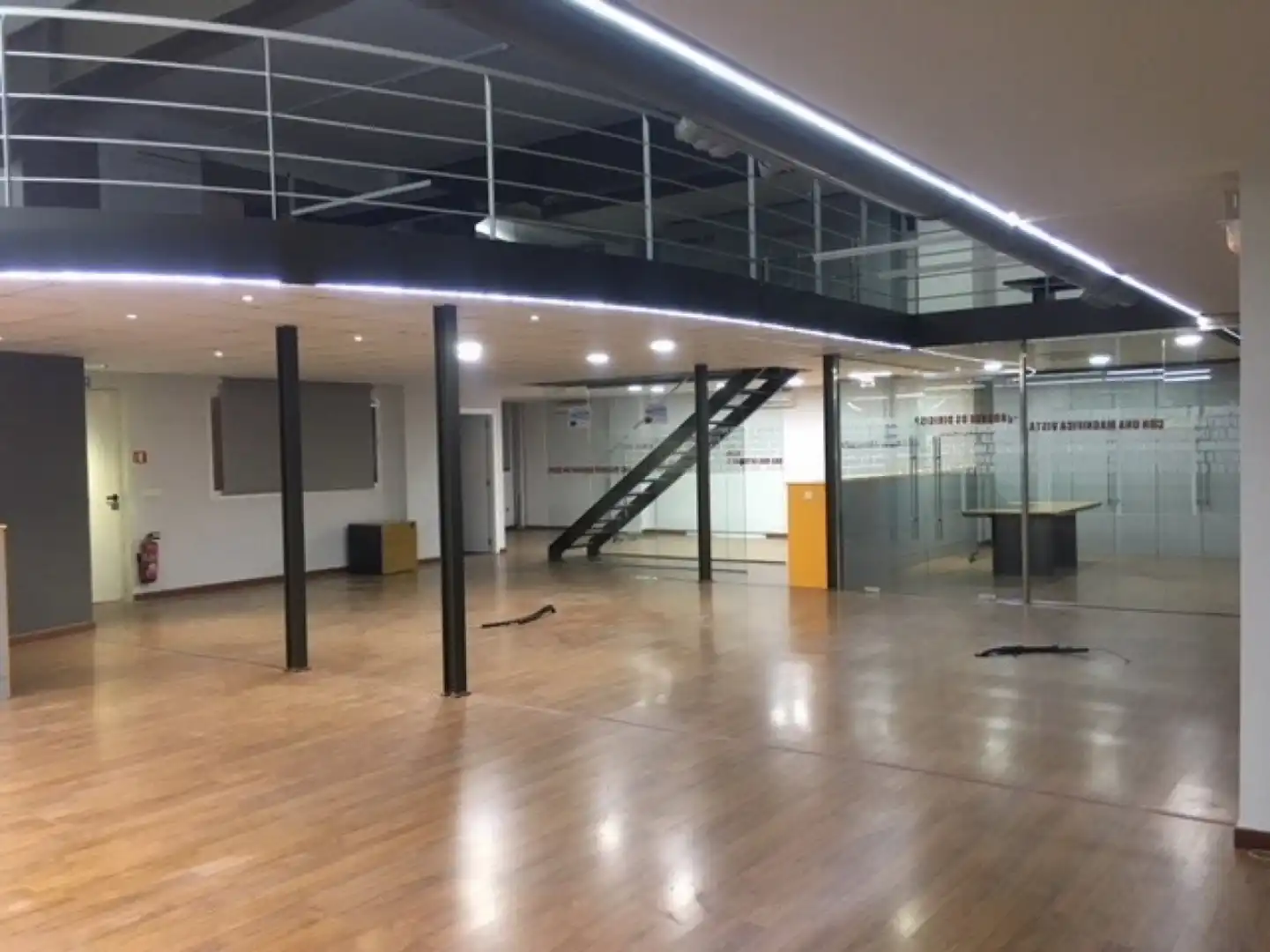 Office for rent in Sagunto / Sagunt  with Air Conditioner, Heating and Terrace