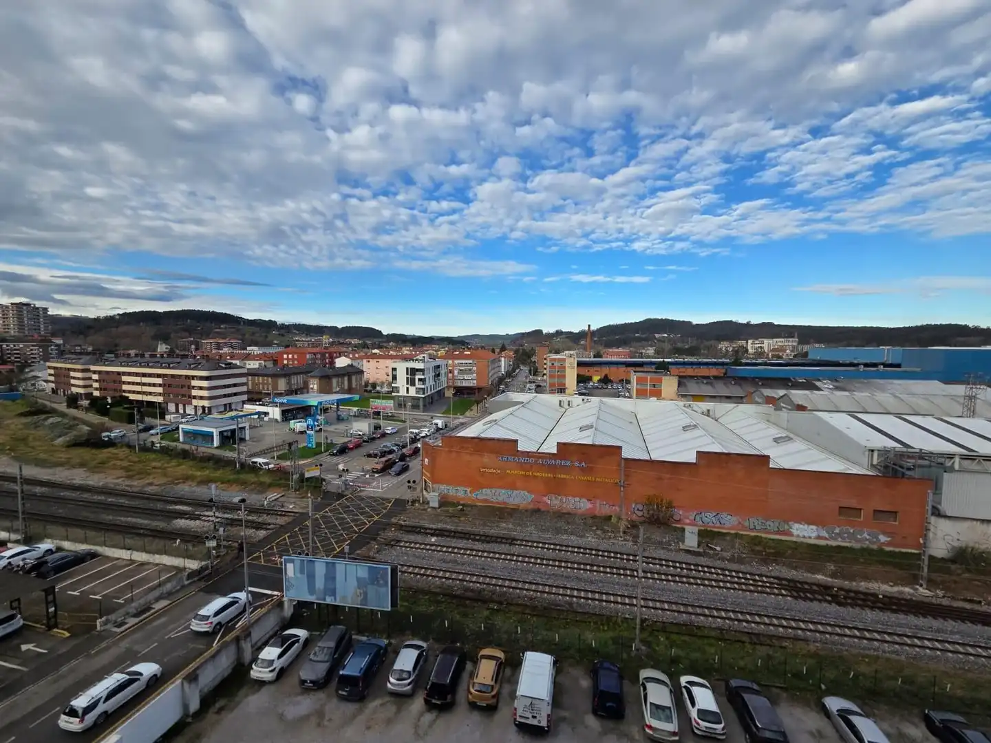 Vista exterior de Piso en venta en Torrelavega  con Calefacción