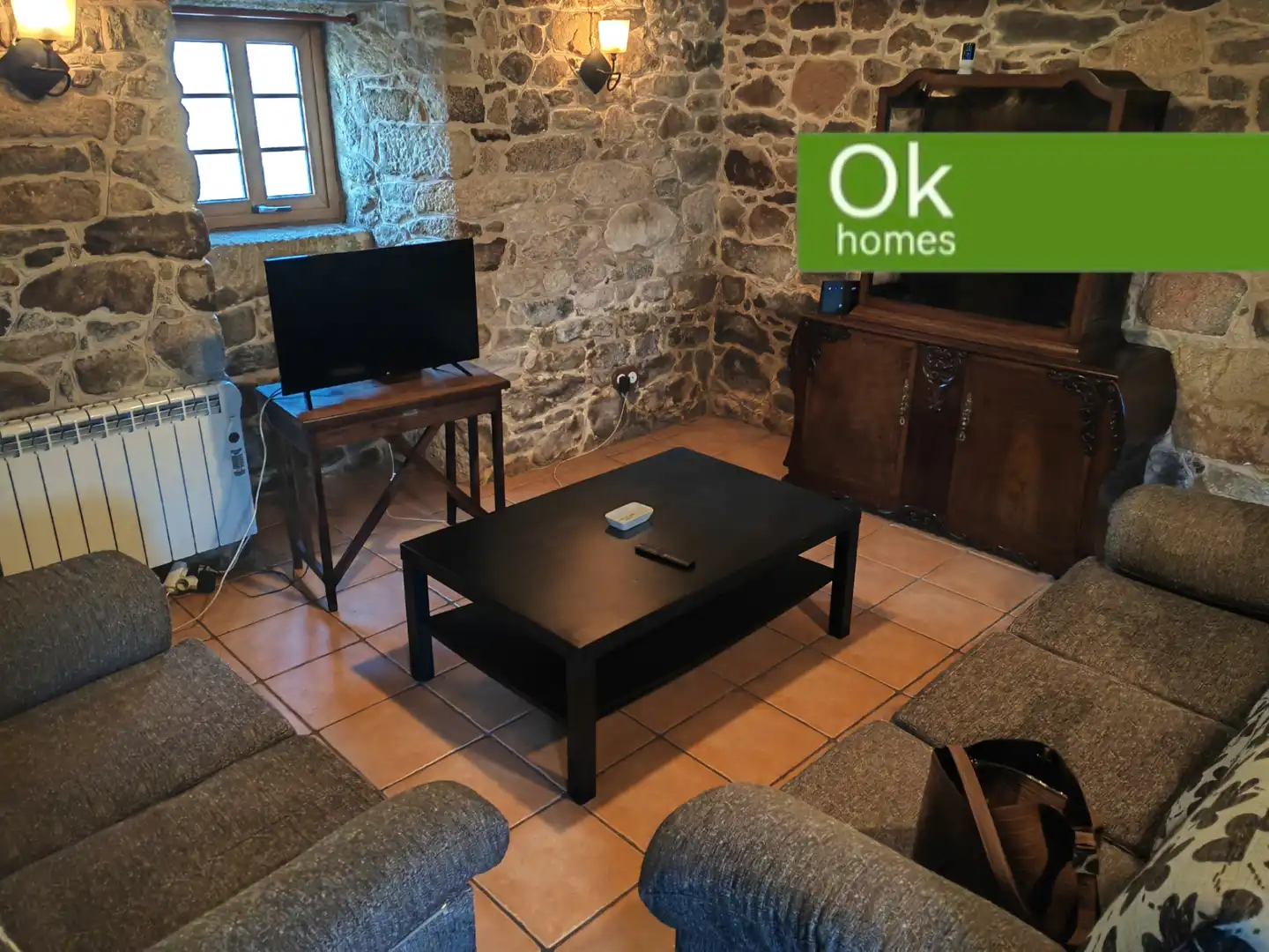 Wohnzimmer von Country house zum Verkauf in Guitiriz mit Heizung, Parkett und Abstellraum