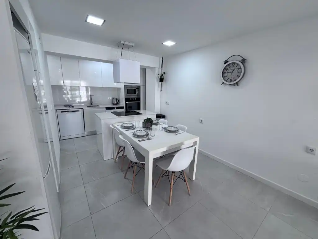 Einfamilien-Reihenhaus zur Miete in Orihuela, Alicante