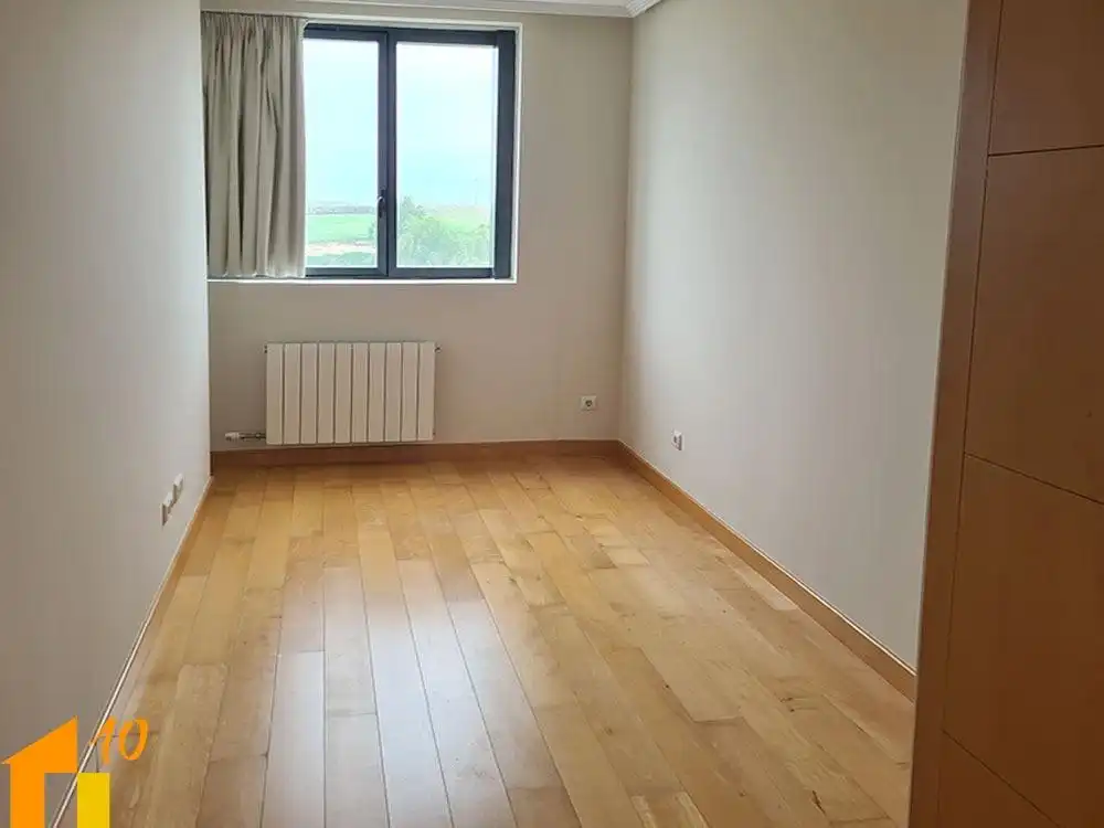Habitación de Piso de alquiler en Burgos con Calefacción y Trastero
