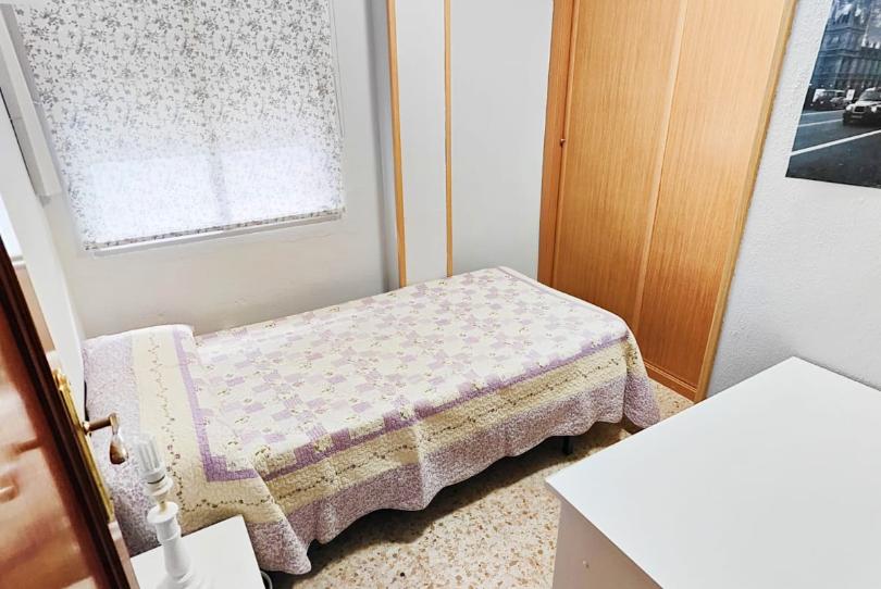 Foto 1 de Pis per a compartir a Calle Comunidad Asturiana, Villegas, Sevilla