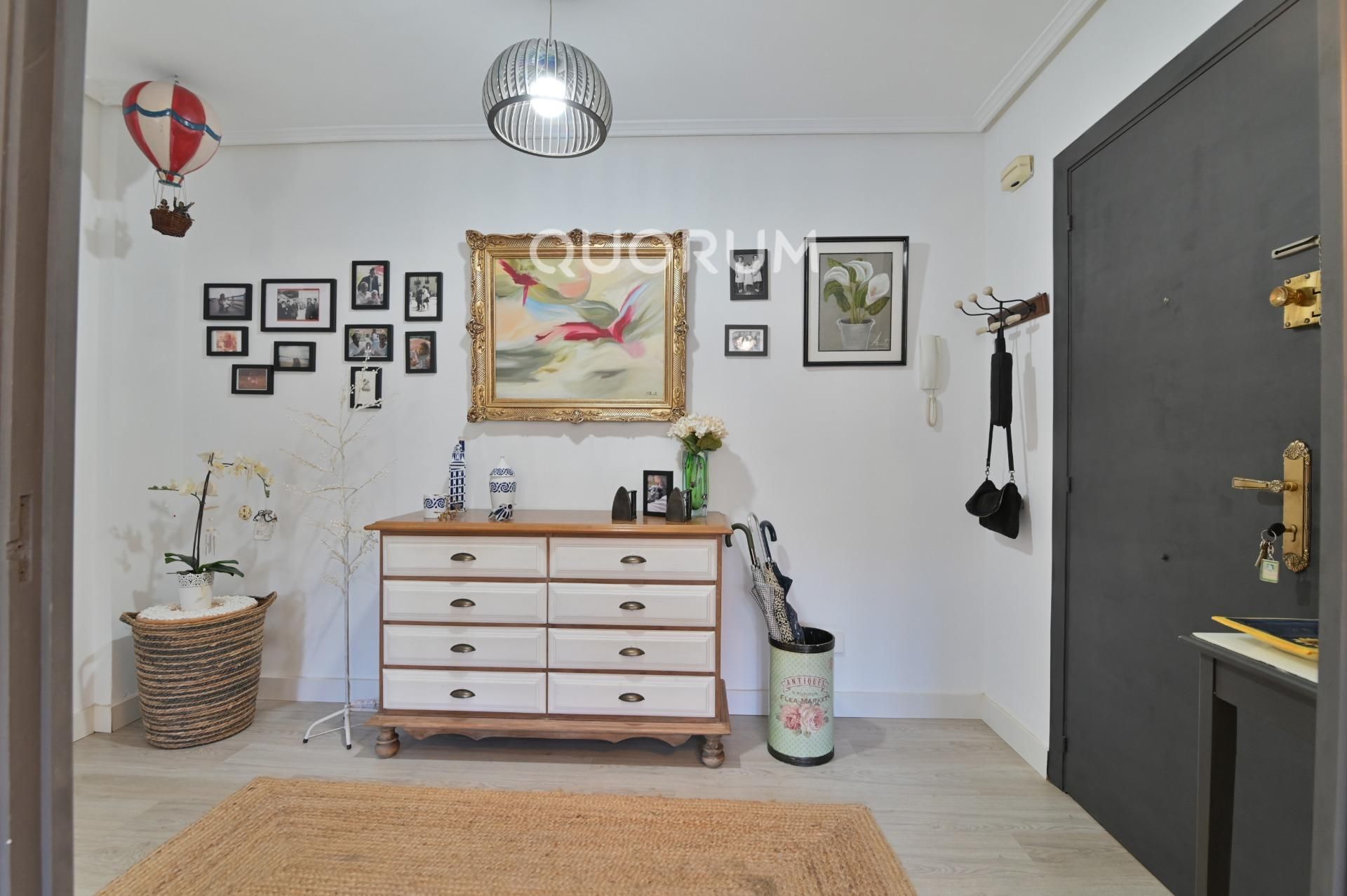 Dormitori de Pis en venda en Galdakao amb Calefacció i Balcó