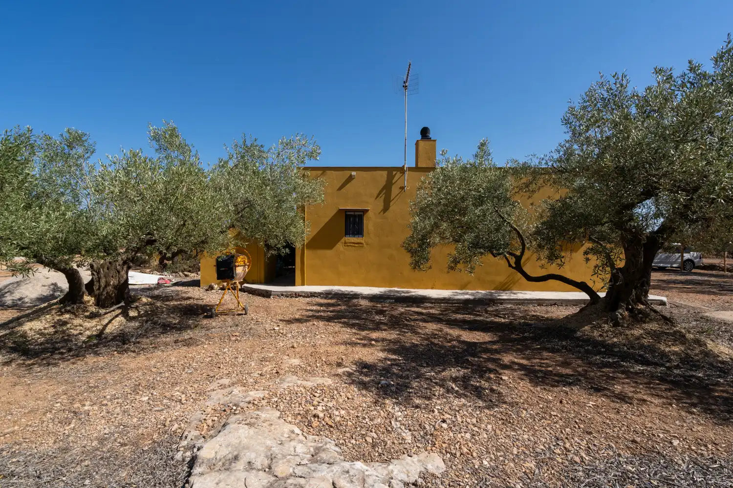 Vista exterior de Finca rústica en venta en L'Aldea con Terraza y Amueblado