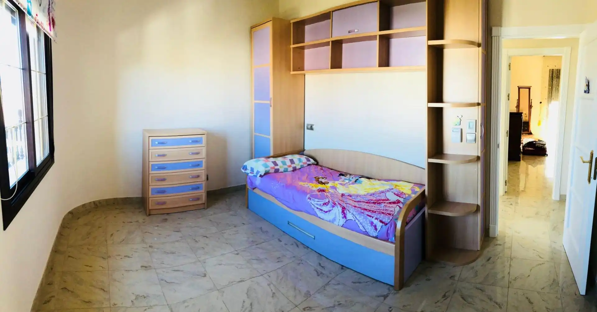 Dormitori de Casa o xalet en venda en Antequera amb Aire condicionat, Calefacció i Jardí privat