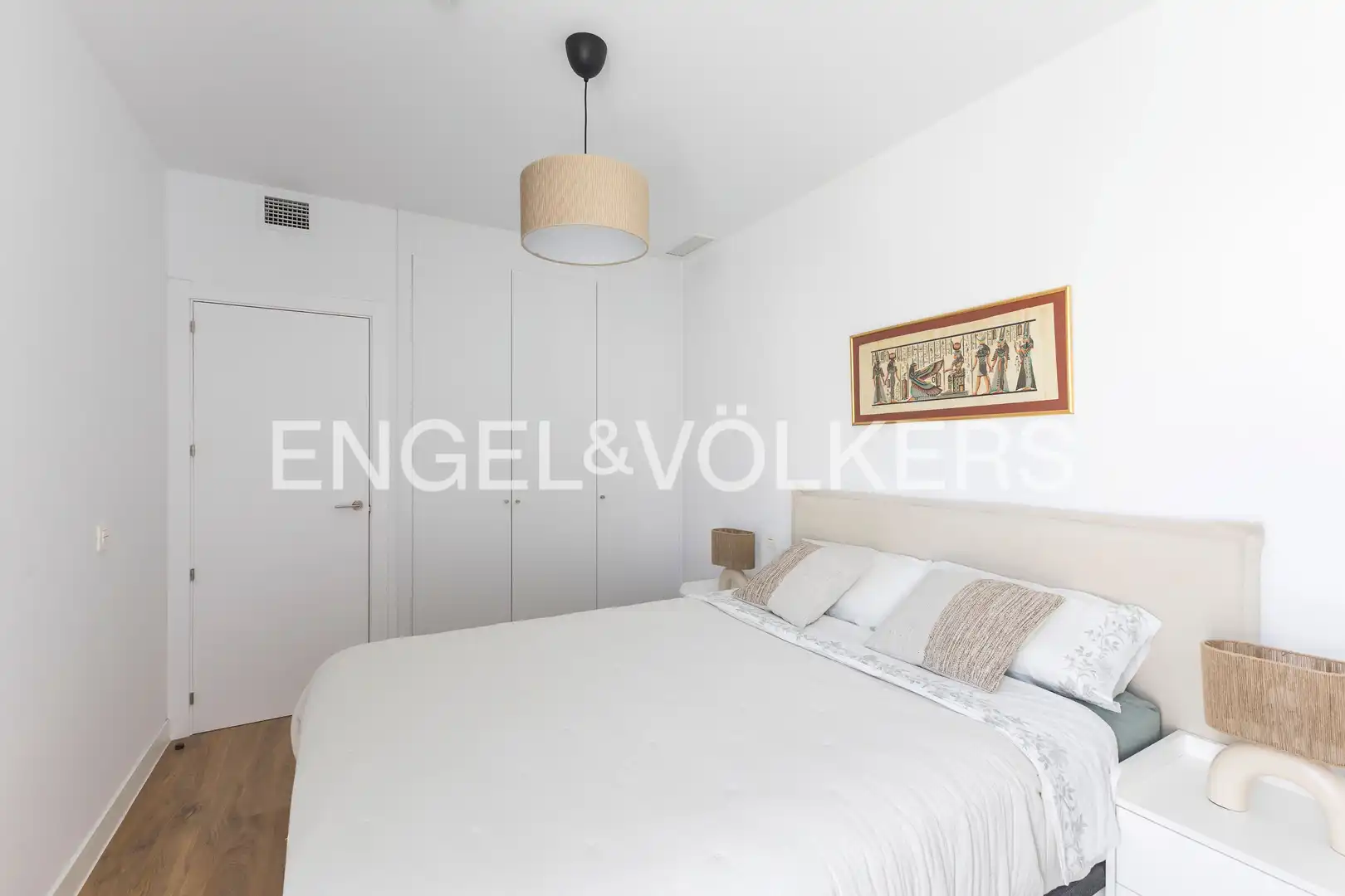 Bedroom of Flat for rent in San Sebastián de los Reyes  with Air Conditioner, Heating and Terrace