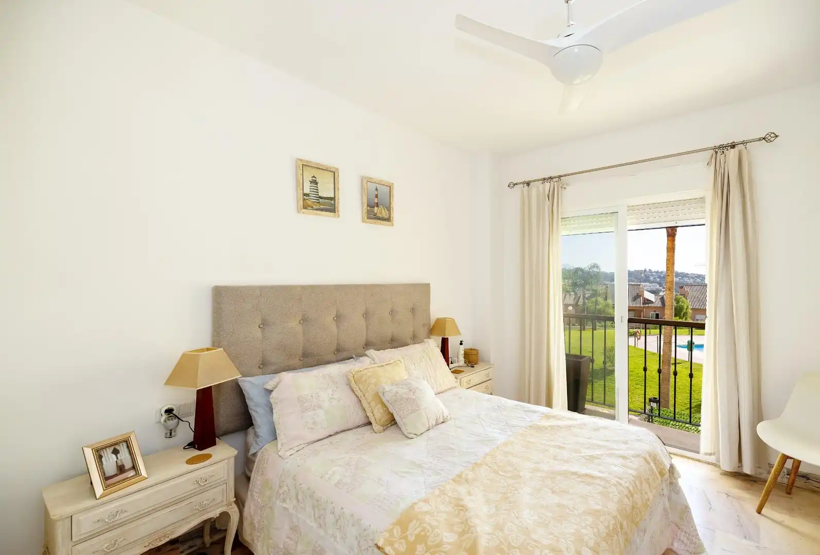 Bedroom of Flat for sale in Mijas  with Air Conditioner, Terrace and Storage room