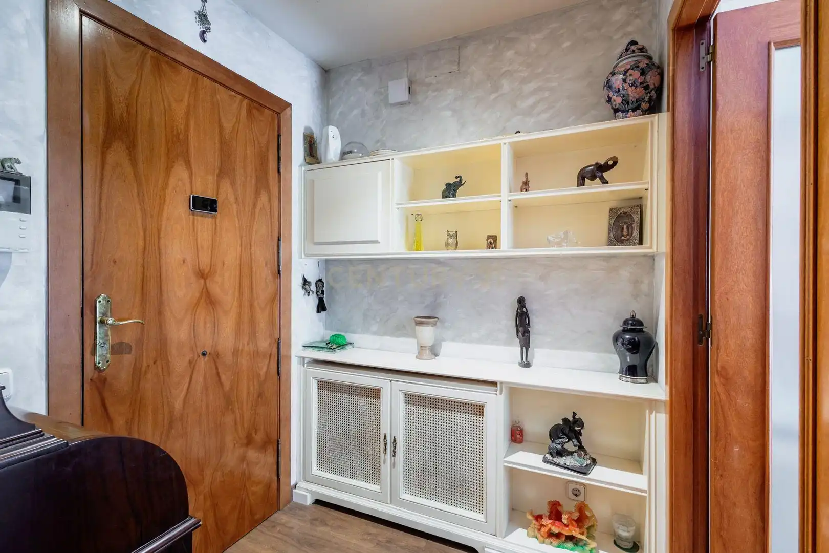 Apartamento en venta en Sant Feliu de Llobregat con Trastero y Balcón