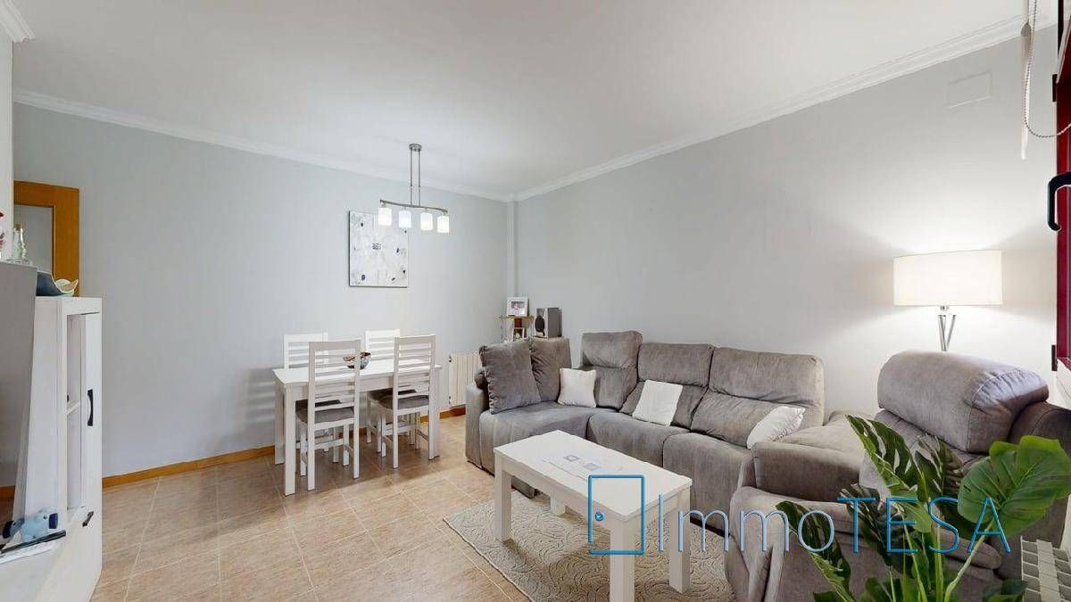 Living room of Flat for sale in Sabadell  with Air Conditioner, Heating and Storage room