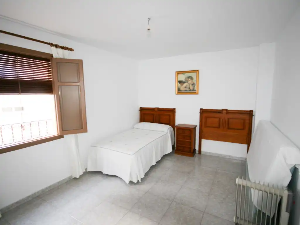 Schlafzimmer von Einfamilien-Reihenhaus zum Verkauf in Coín