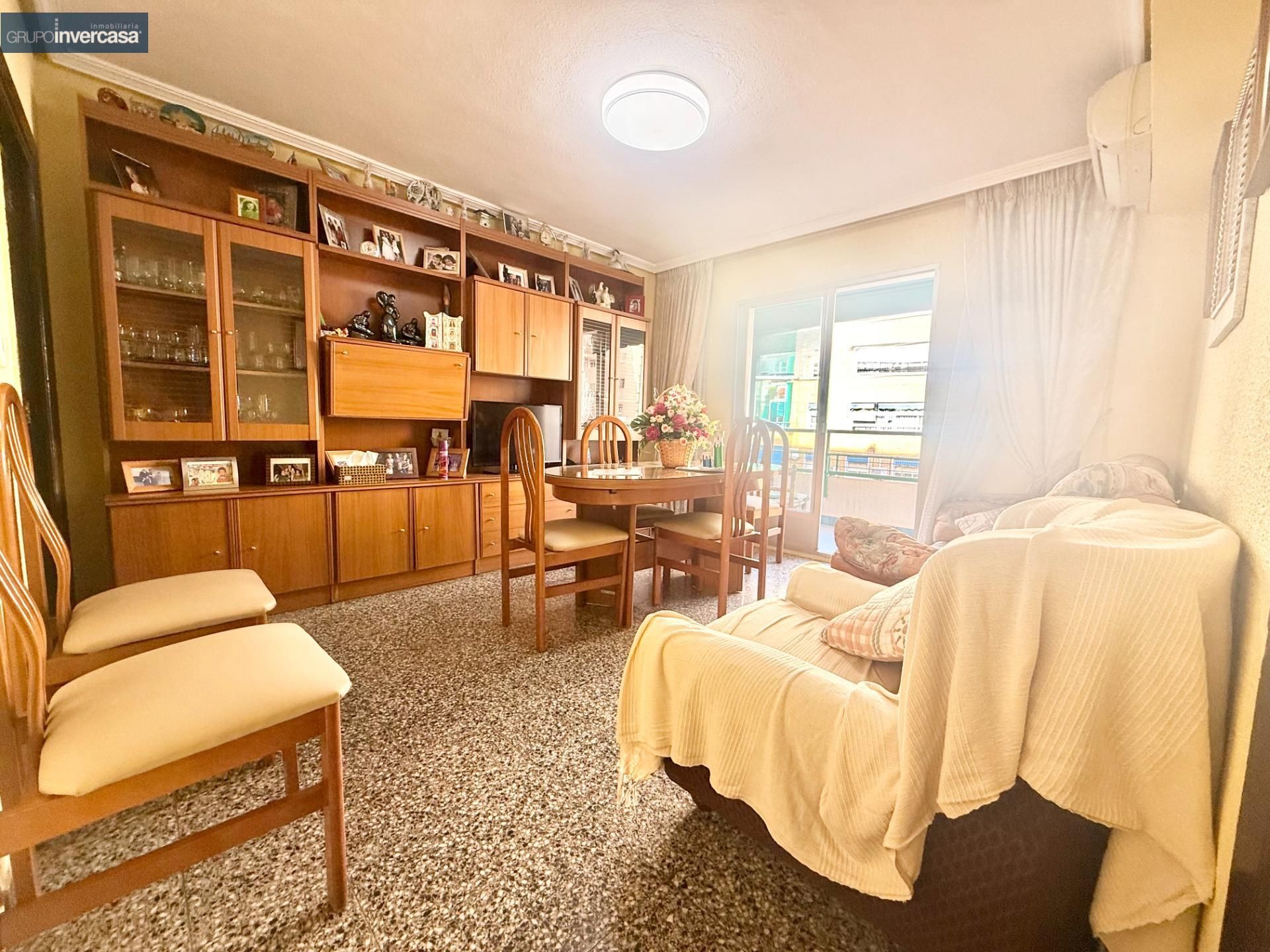 Living room of Flat for sale in Quart de Poblet  with Air Conditioner and Balcony