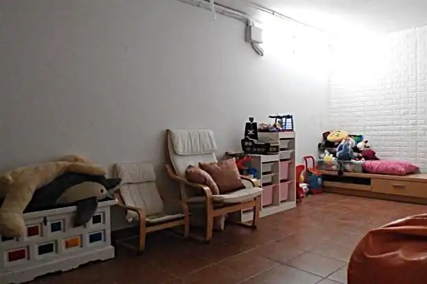 Casa aparellada amb jardí en venda a Coloma, imagen 8