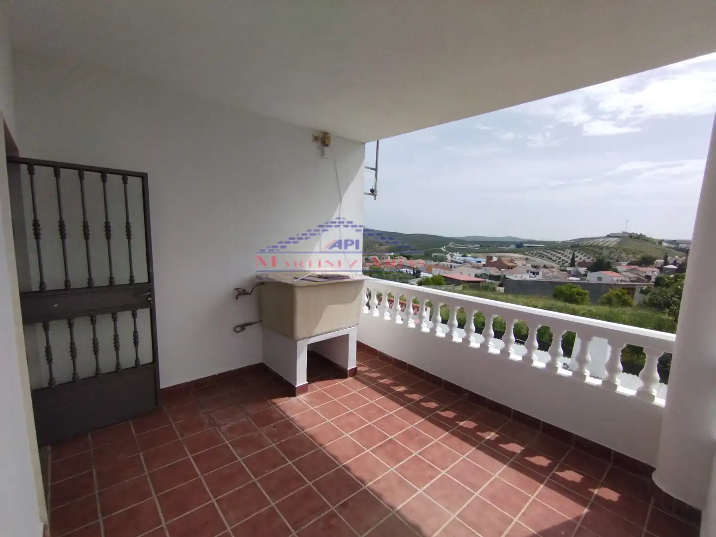 Balcony of Houses for sale in Fuerte del Rey  with Private garden, Terrace and Balcony