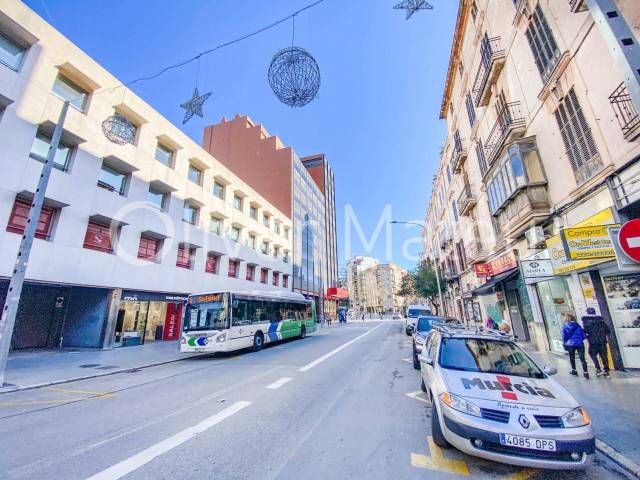 Oficina en Venta en Carrer del Sindicat, 67 en El Mercat