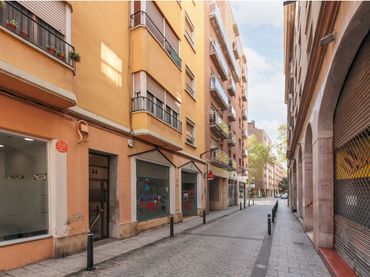 Local comercial en venda a Calle Vapor Vell